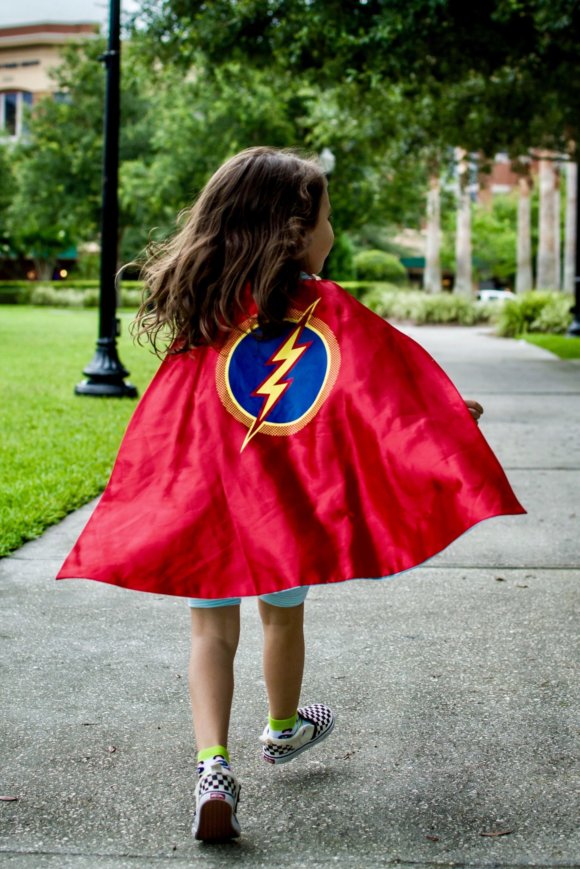 Superhero cape lets children fight pollution